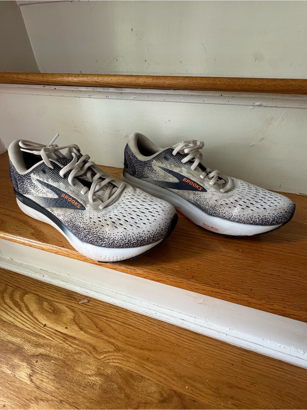Brooks Ghost 16 Running Shoes in Light Gray, Navy and Orange Accent - Picture 7 of 14